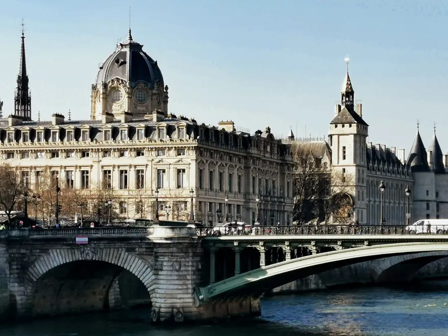 Seine bridge historic buildings